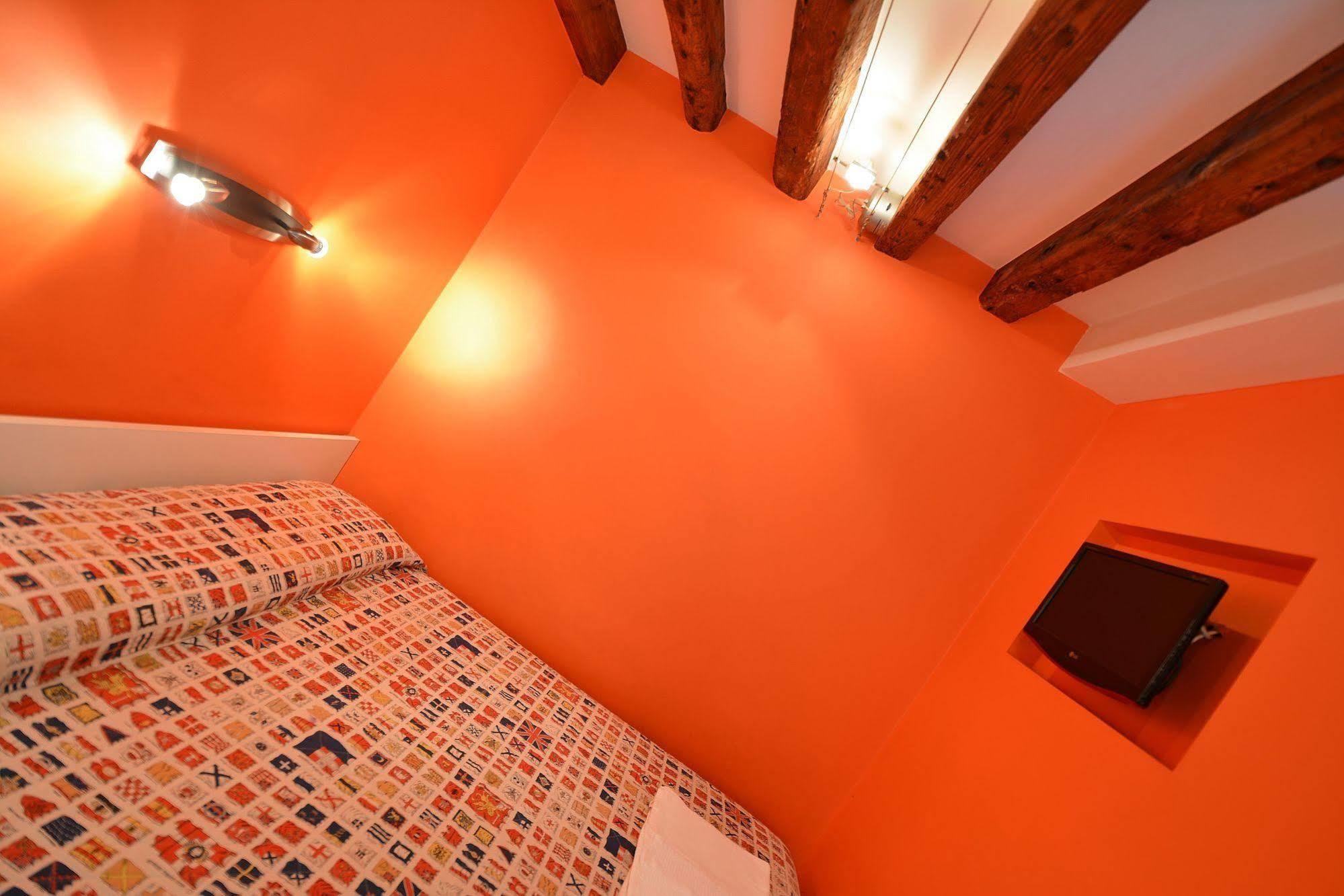 Barbera-Biennale Apartment เวนิส ภายนอก รูปภาพ
